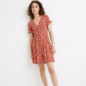 Madewell Button-Front Tie-Sleeve Retro Dress in Happy Hibiscus - Size 2